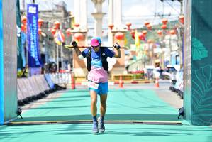 BIB: 015, 196
                            <button type="button" onclick="openModal(21796148)" class="btn btn-primary btn-sm float-right btn-popup" data-toggle="modal" data-target=".modal-high-quality">
                        <i class="fas fa-shopping-cart"></i> Add to Cart
                    </button>
                                            <button type="button" onclick="isThisMe(21796148, true)" class="btn btn-success btn-sm float-right btn-popup btn-isme hidden" data-toggle="tooltip" data-placement="bottom" title="นี่คือรูปของคุณใช่ไหม คลิกที่นี่เพื่อเอาเข้าอัลบั้ม">
                        <i class="fas fa-plus"></i> Add to album
                    </button>
                    <button type="button" onclick="isThisMe(21796148, false)" class="btn btn-warning btn-sm float-right btn-popup btn-isnotme hidden">
                        <i class="fas fa-ban"></i> Remove from album
                    </button>